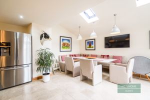 Photo 19- click for photo gallery